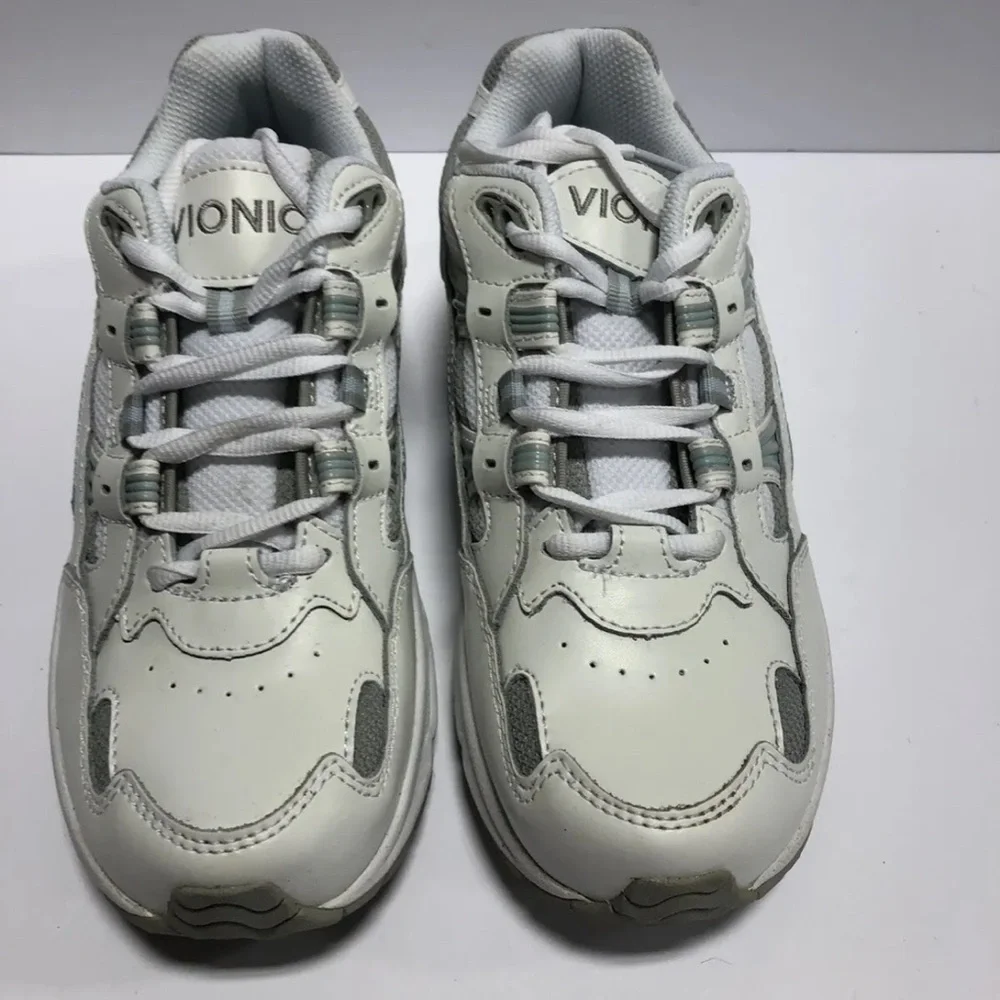 Vionic Women’s Walker White Walking Shoes, Size 7 M